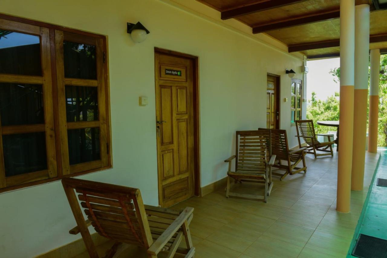 Sunntop Cabana Тринкомале Екстериор снимка