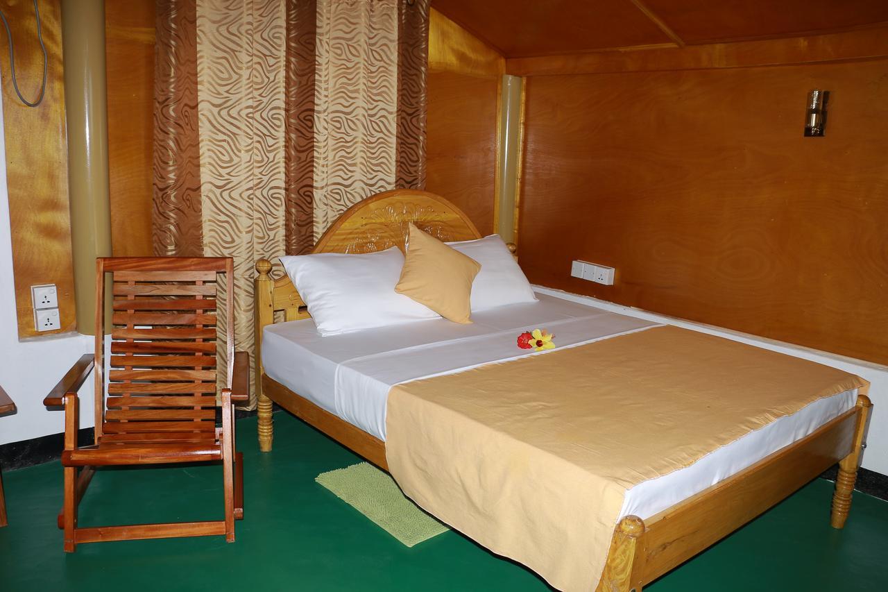 Sunntop Cabana Тринкомале Екстериор снимка