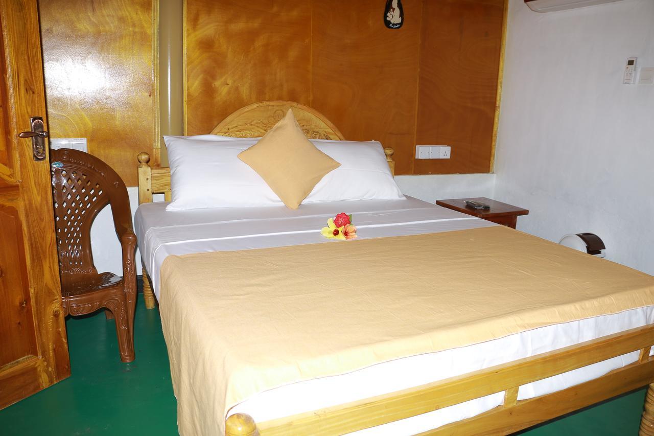 Sunntop Cabana Тринкомале Екстериор снимка