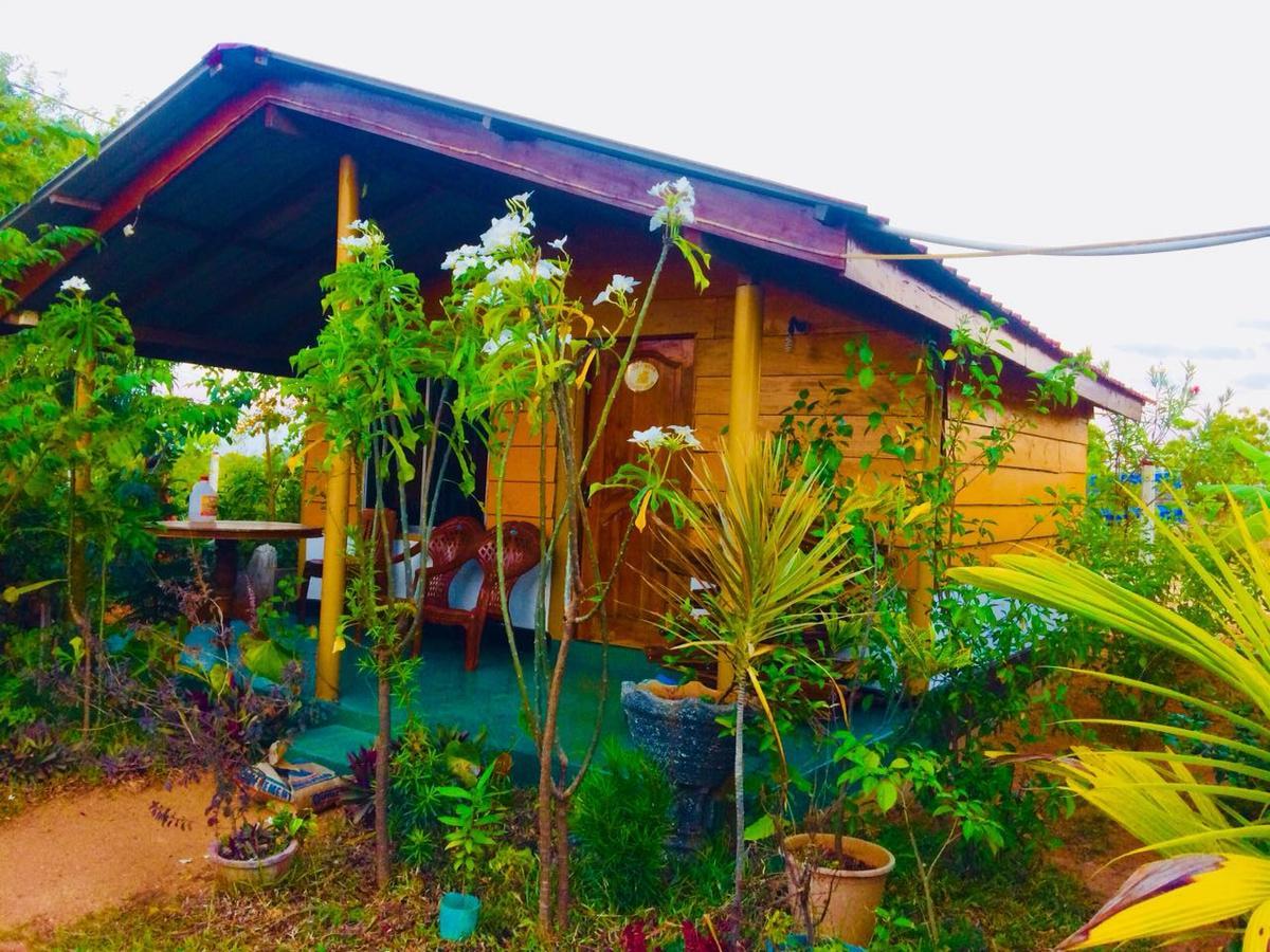 Sunntop Cabana Тринкомале Екстериор снимка